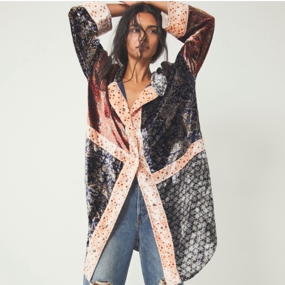 Free People Sweaters - Free People we the free 
Gorgeous & rare 
Gently worn velvet patchwork kimono xs